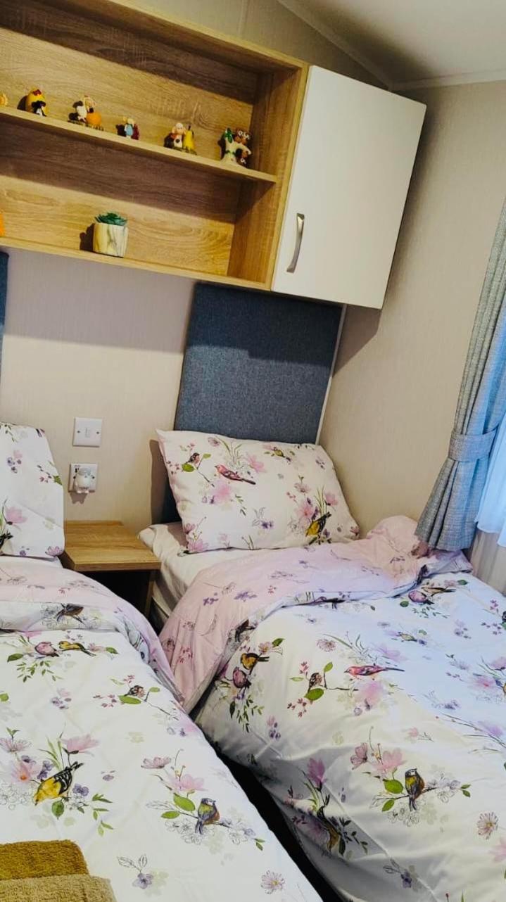 Heaven Home Chichester Luaran gambar