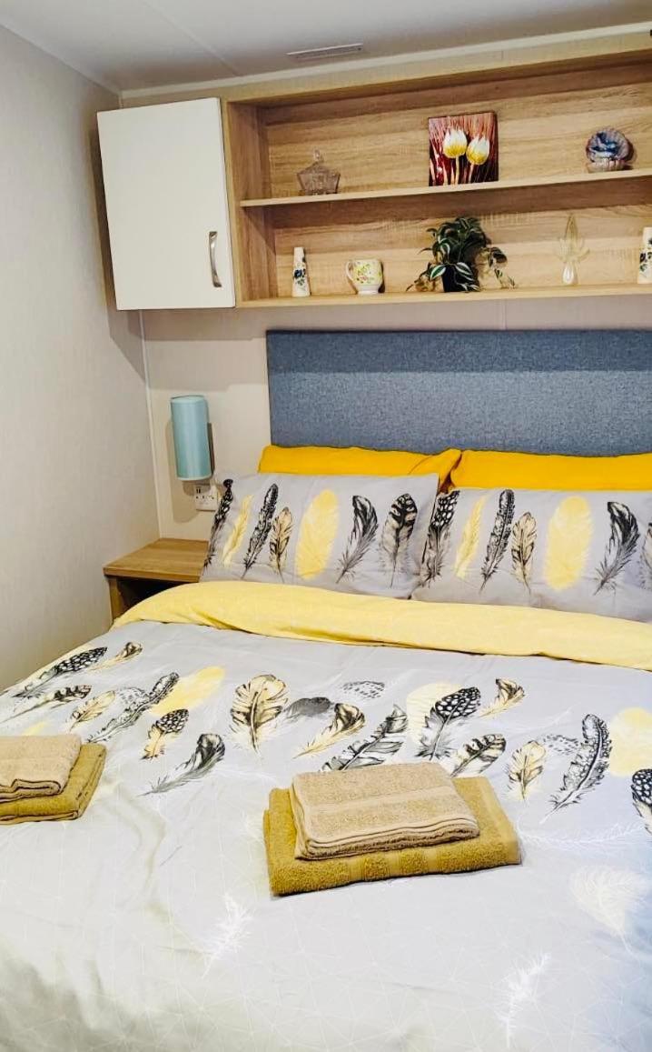 Heaven Home Chichester Luaran gambar